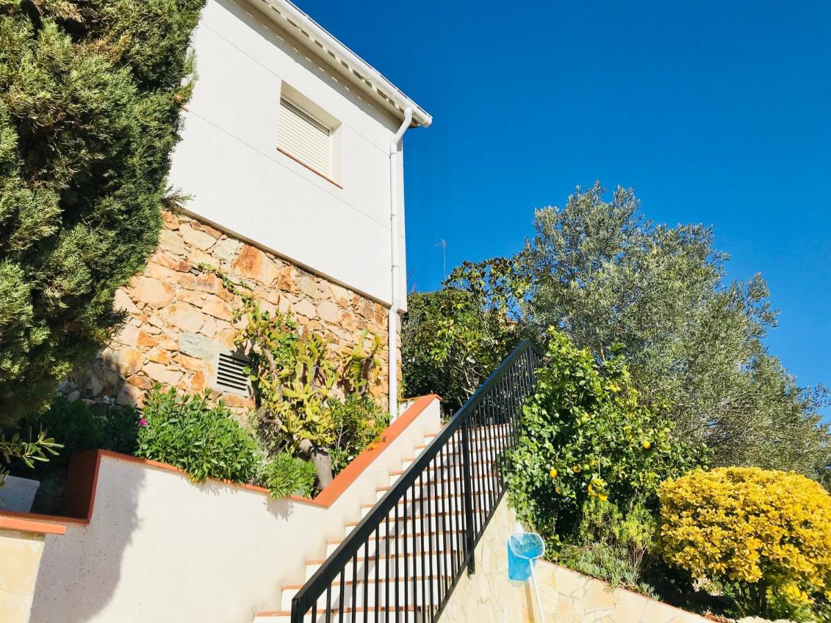 Mediterranean Villa Investingspain Sea View And Pool Lloret de Mar Exterior foto